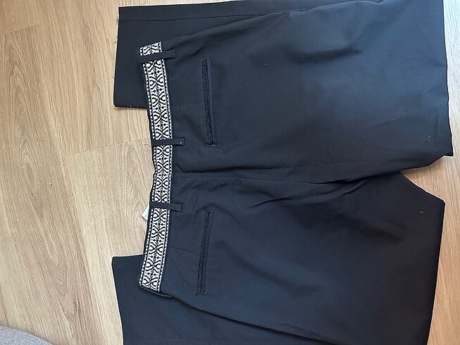 31 Beden Zara Kumaş Pantolon