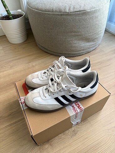 Adidas Samba