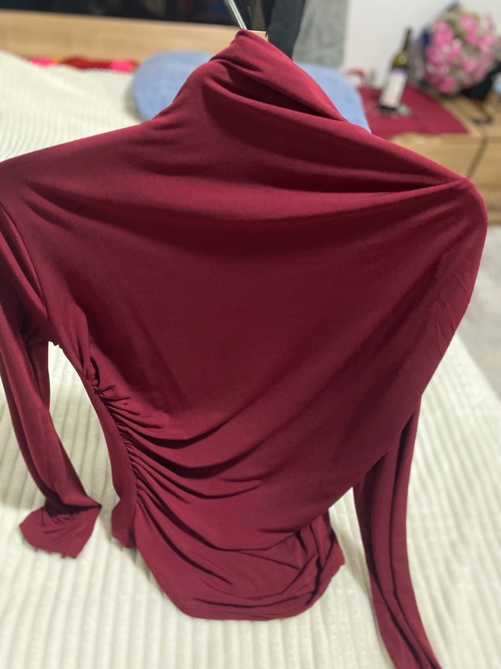 Bordo Drapeli Yüksek Yakalı Kadın Bluz - Görsel 2