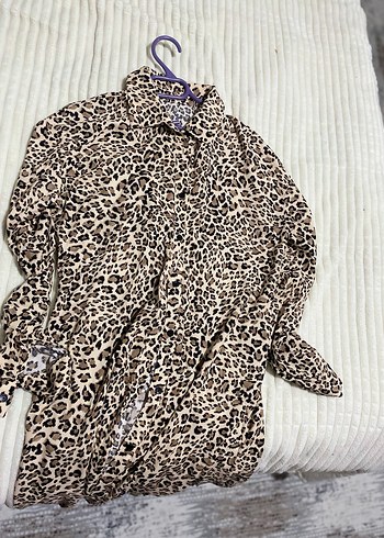 Leopar Desenli Uzun Düğmeli Elbise - Görsel 2