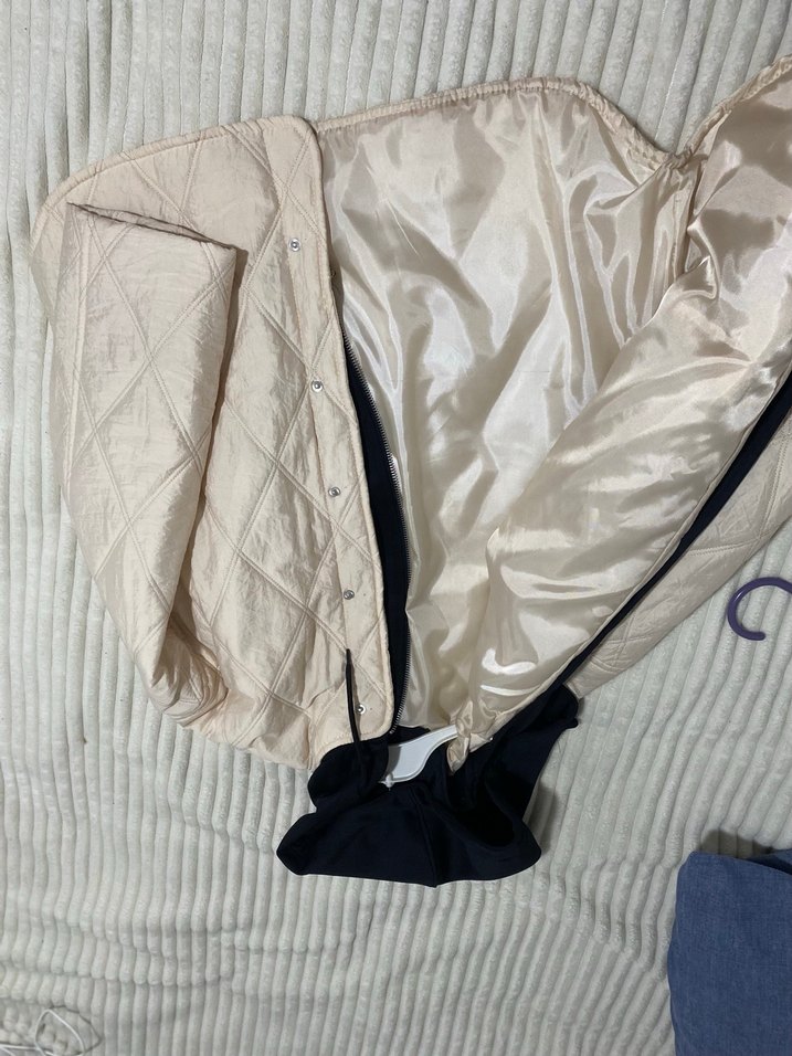 Düğmeli Beyaz Midi Kadın Ceket - Görsel 2