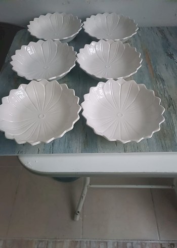 Beyaz Dalgalı Kenarlı Yemek Tabağı Seti - Görsel 2