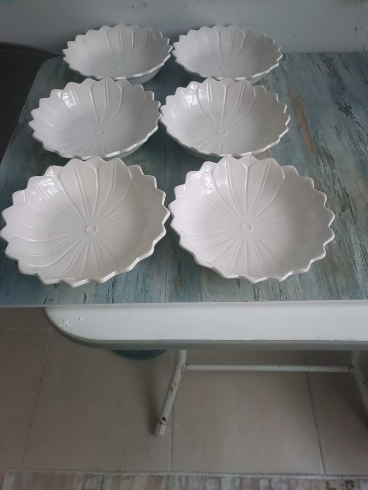 Beyaz Dalgalı Kenarlı Yemek Tabağı Seti - Görsel 2