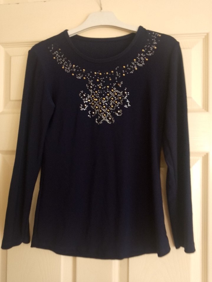 Siyah Nakışlı Payetli Uzun Kollu Bluz - Görsel 2