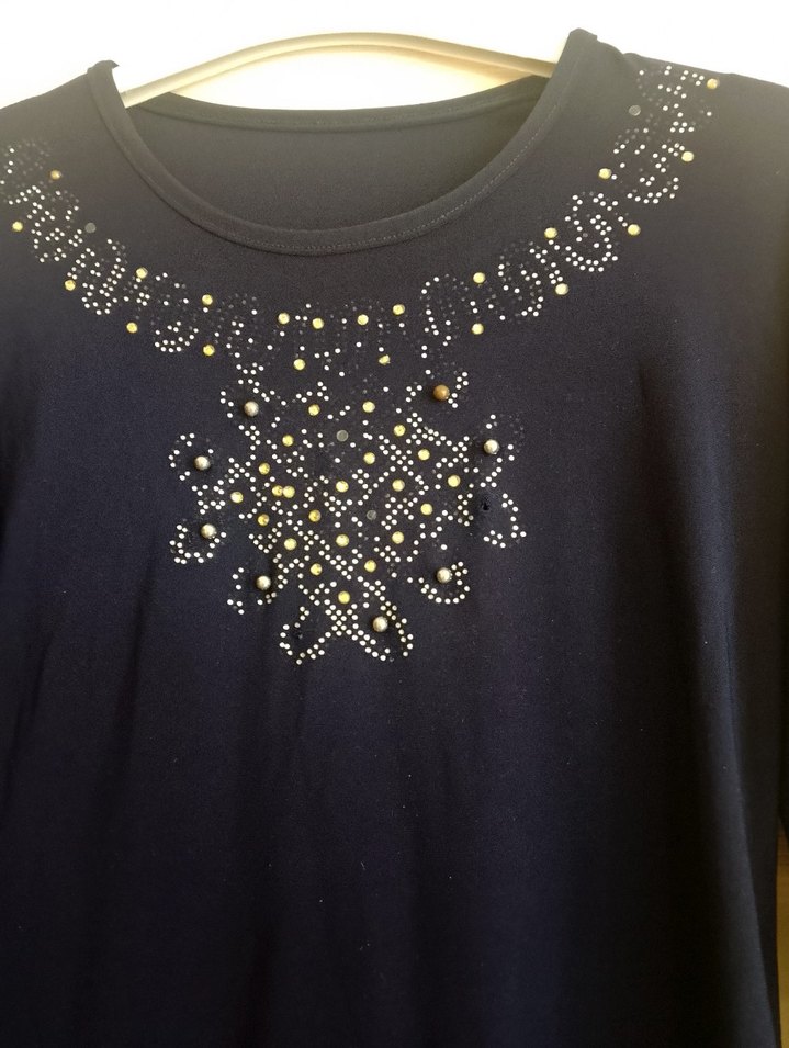 Siyah Nakışlı Payetli Uzun Kollu Bluz - Görsel 3