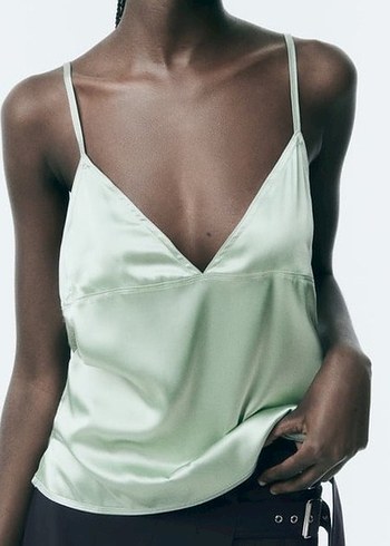 Yeşil V Yaka Dökümlü Kadın Kazak - Görsel 6