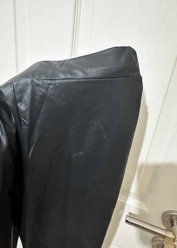 Siyah Deri Kadın Tayt - Görsel 3
