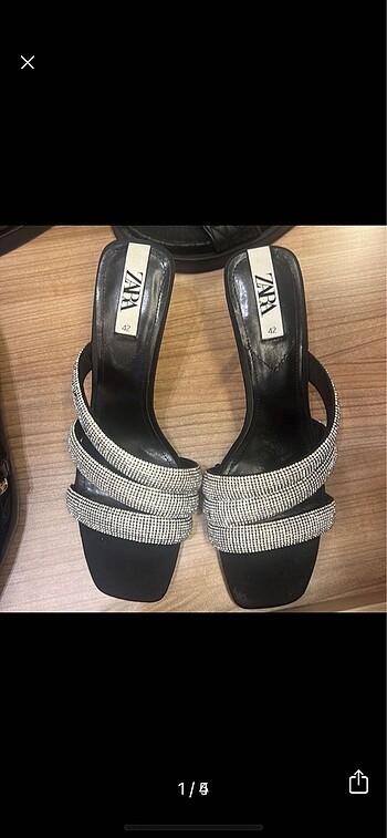 Zara taşlı ayakkabı