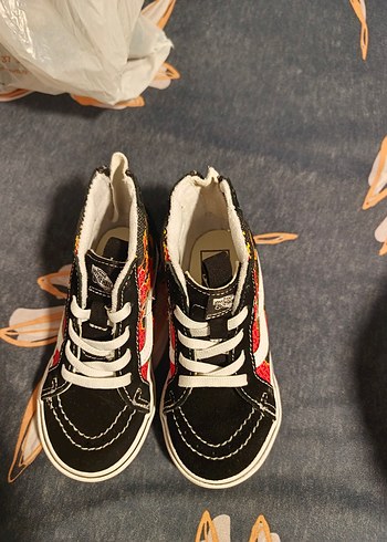 Erkek Çocuk Çok Renkli Bağcıklı vans