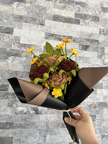 Örgü gül buketi - Görsel 5