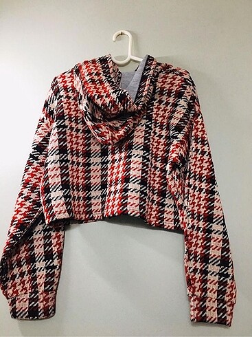 l Beden Orj Bershka Crop Model Kazak