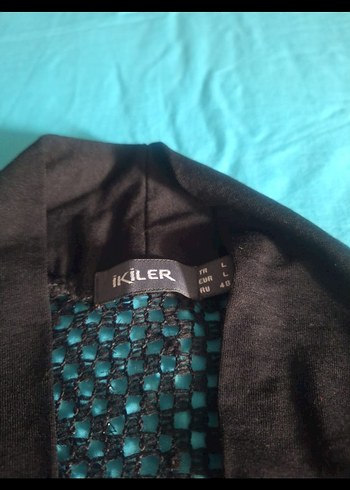 ikiler Marka Kısa Kollu Triko Kadın Hırka - Görsel 2