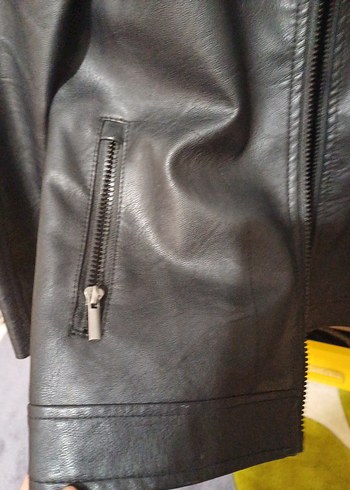 Siyah Deri mont cocuk icin cok az kullanildi ı - Görsel 3