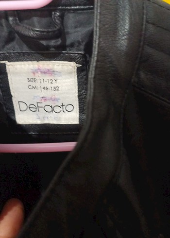 Siyah Deri mont cocuk icin cok az kullanildi ı - Görsel 6