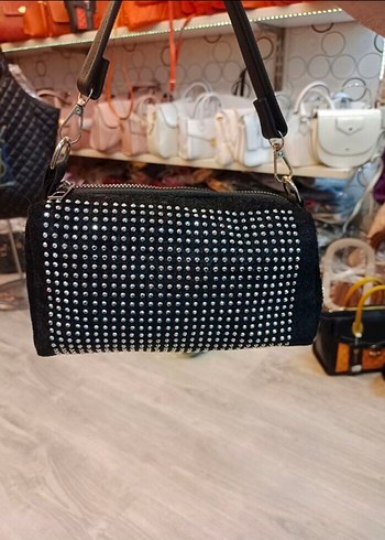 Siyah Parlak Taşlı Kadın Çanta