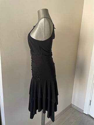 38 Beden Siyah elbise