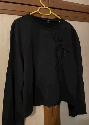 Nakış Detaylı Siyah Kadın Sweatshirt - Görsel 2