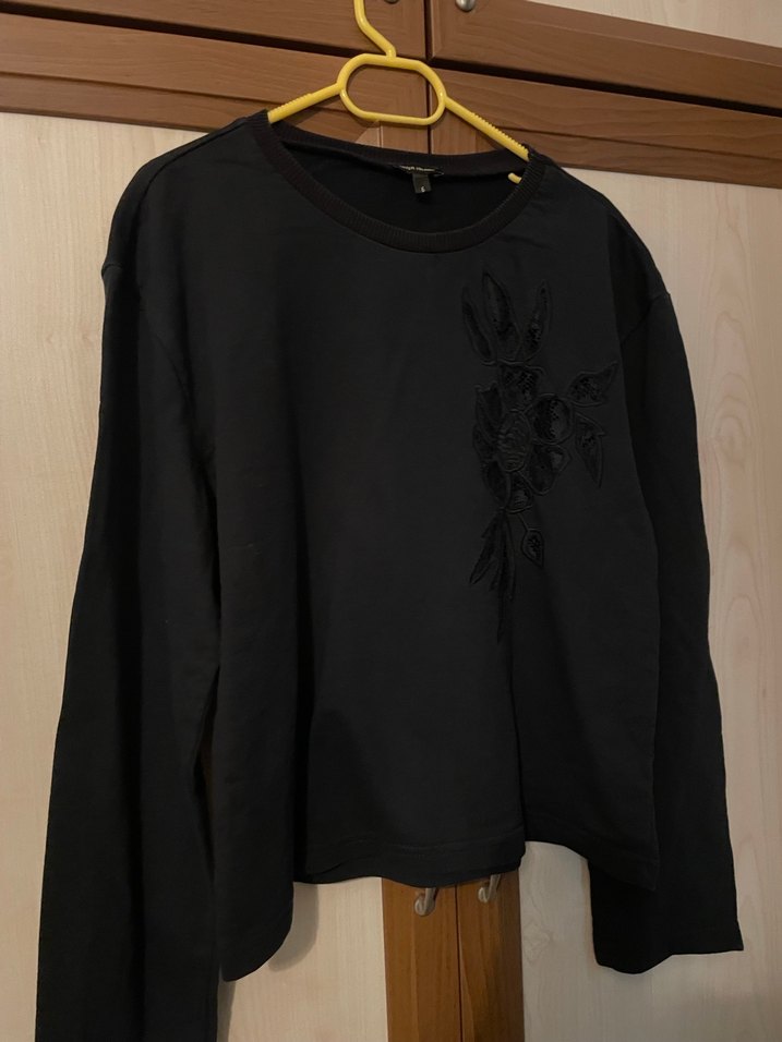 Nakış Detaylı Siyah Kadın Sweatshirt - Görsel 2