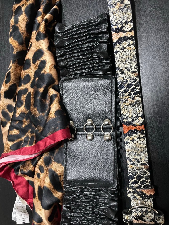 2 adet Deri Kemer ve Şal - Görsel 2