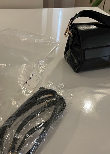 Siyah Deri Tokalı Kadın Çanta - Görsel 5