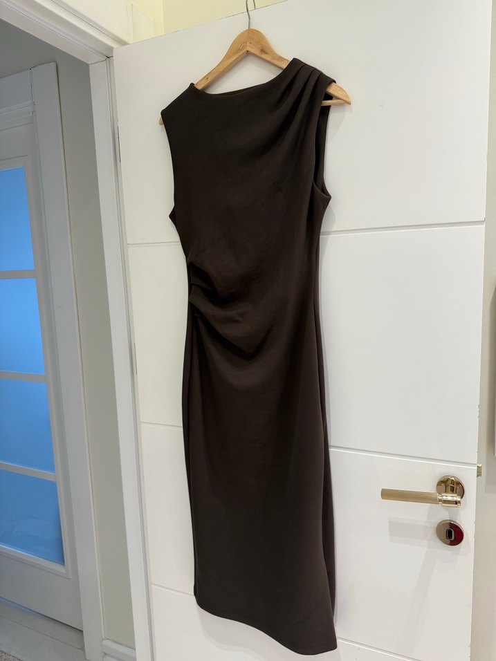 Drapeli Siyah Uzun Kollu Elbise - Görsel 2