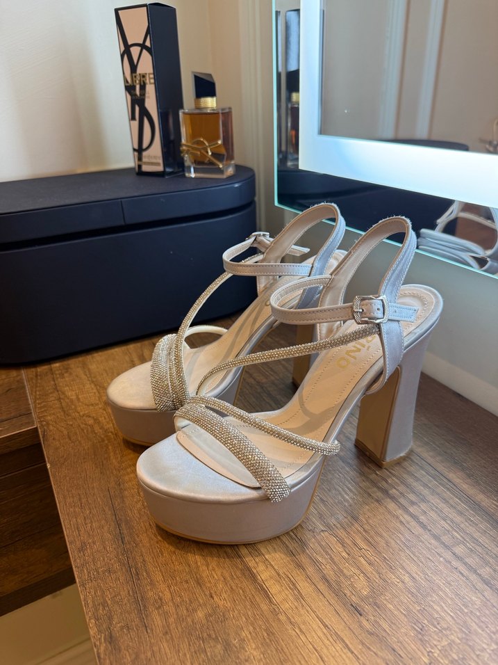 Beyaz Platform Topuklu Kadın Abiye Ayakkabı - Görsel 3