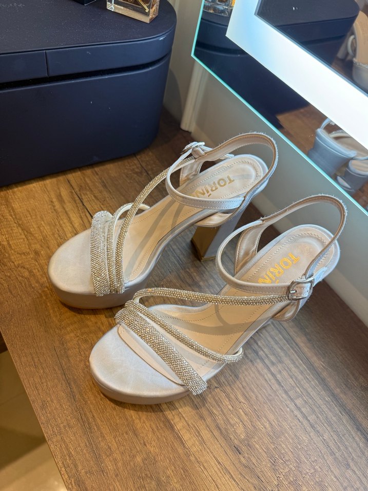 Beyaz Platform Topuklu Kadın Abiye Ayakkabı - Görsel 2