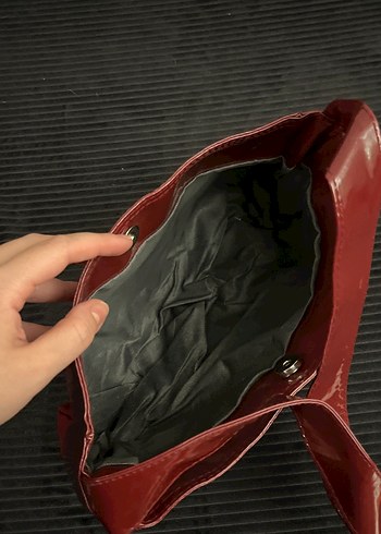 Bordo Parlak Deri Kadın Omuz Çantası - Görsel 4