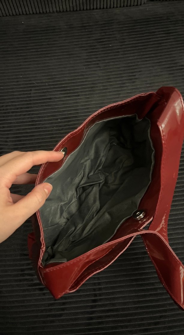 Bordo Parlak Deri Kadın Omuz Çantası - Görsel 4