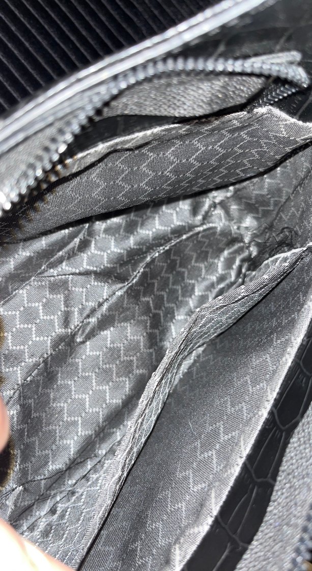 Kemer Detaylı Siyah Yılan Derisi Desenli Deri Çanta - Görsel 4