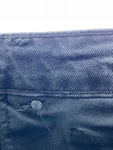 36 Beden siyah Renk PreLoved Jean / Kot %70 İndirimli.