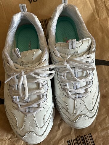 Skechers kadın beyaz spor ayakkabı DLites