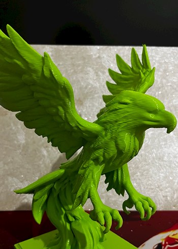 Dekoratif yeşil renk kartal - Görsel 3