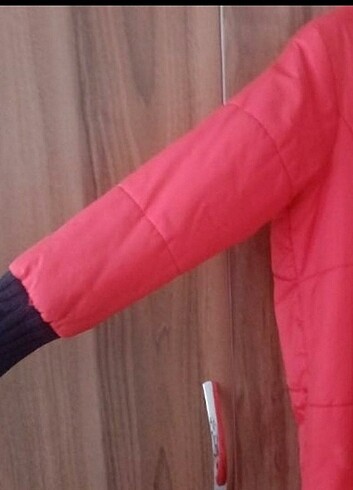 KİRMiZİ MANTO - Görsel 3