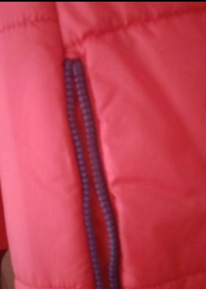 KİRMiZİ MANTO - Görsel 2