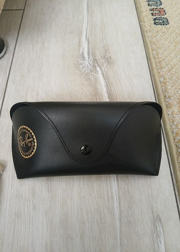rayban gözlük kabı kılıfı