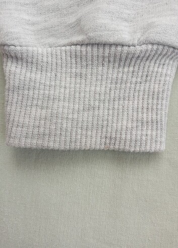 6 Yaş Beden 5-6 yaş lcw sweatshirt