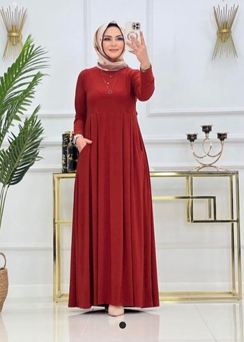 Robalı Uzun Elbise