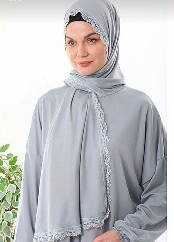 Diğer Şallı Namaz Elbisesi