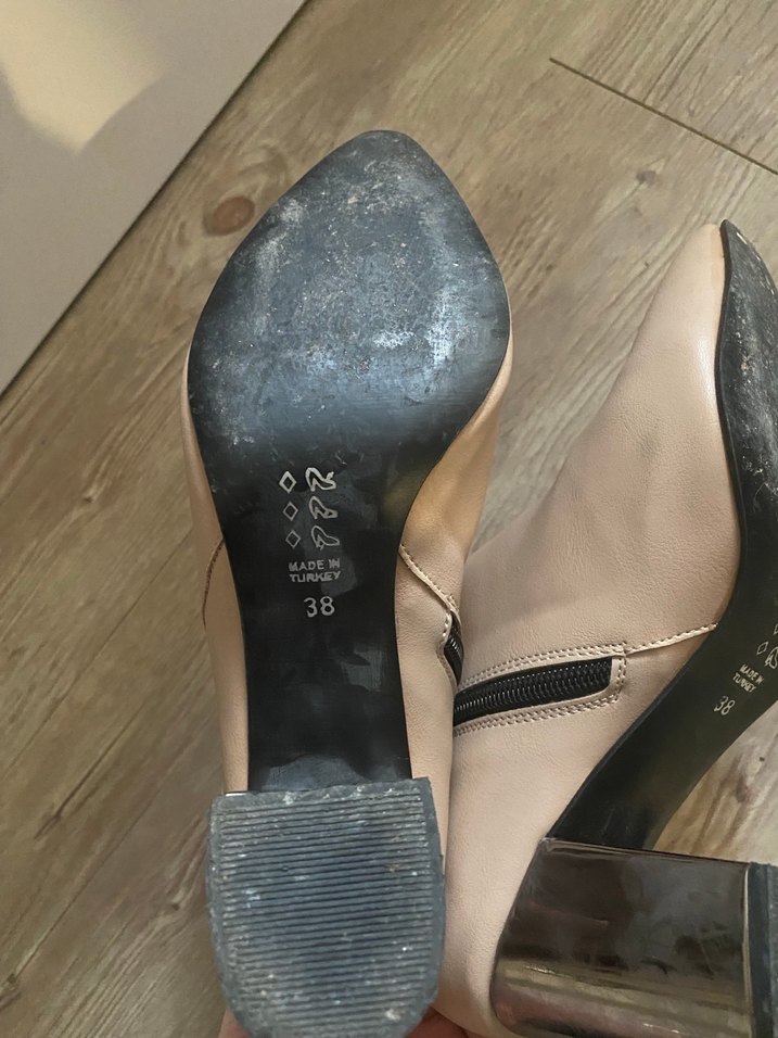 Bayan topuklu bot - Görsel 4