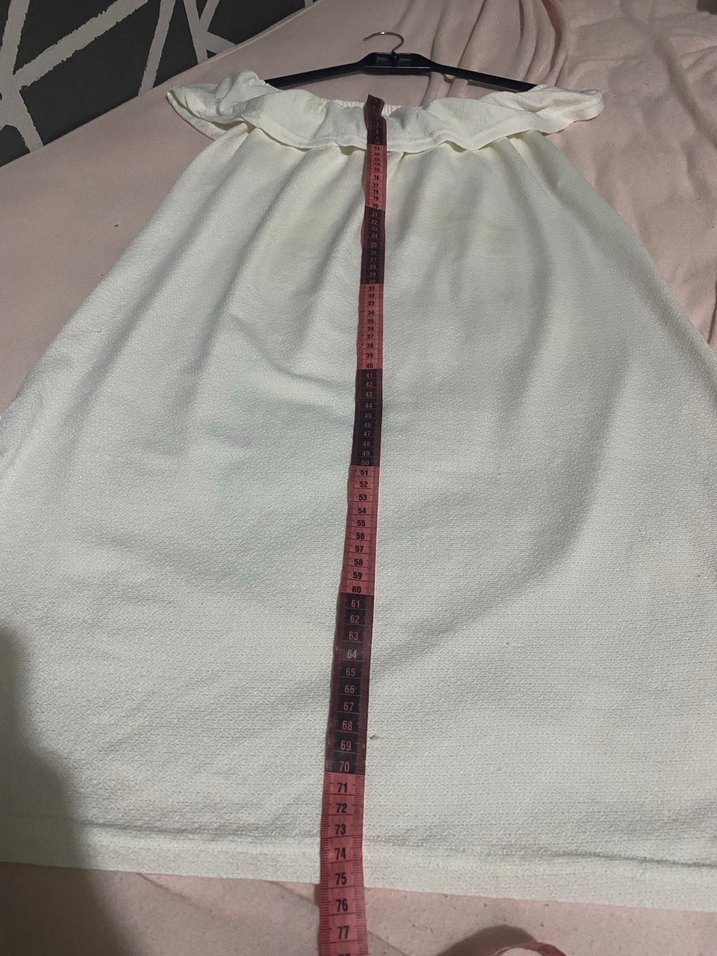 Kolsuz Fırfırlı Beyaz Keten Bluz - Görsel 3