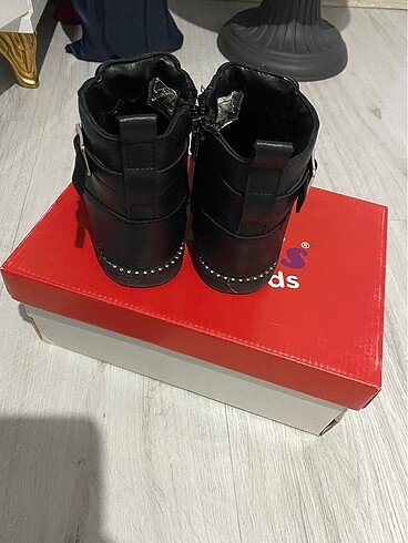 Kız çocuk bot - Görsel 4