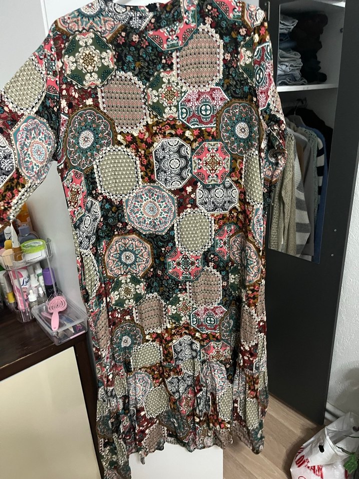 Bohem Renkli Uzun Desenli Kadın Elbise - Görsel 2