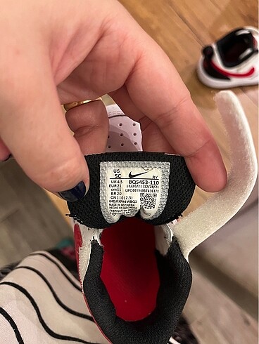 diğer Beden beyaz Renk Nike marka 21 numara ayakkabı