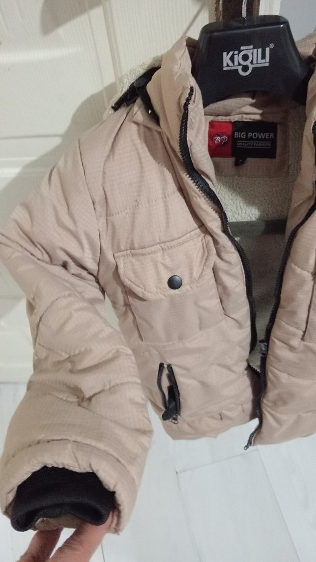 Çocuk Bej Kürklü Kısa Kışlık Mont - Görsel 3