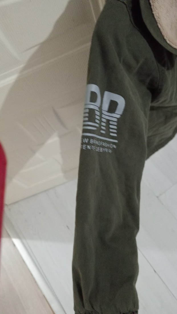 Gri Kamuflaj Desenli Erkek Çocuk Mont - Görsel 3