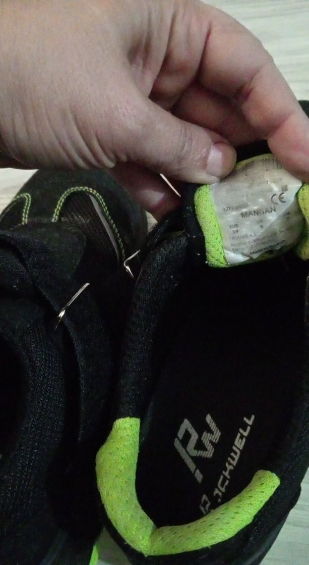 Erkek Çocuk Siyah Cırtlı Spor Ayakkabı - Görsel 3