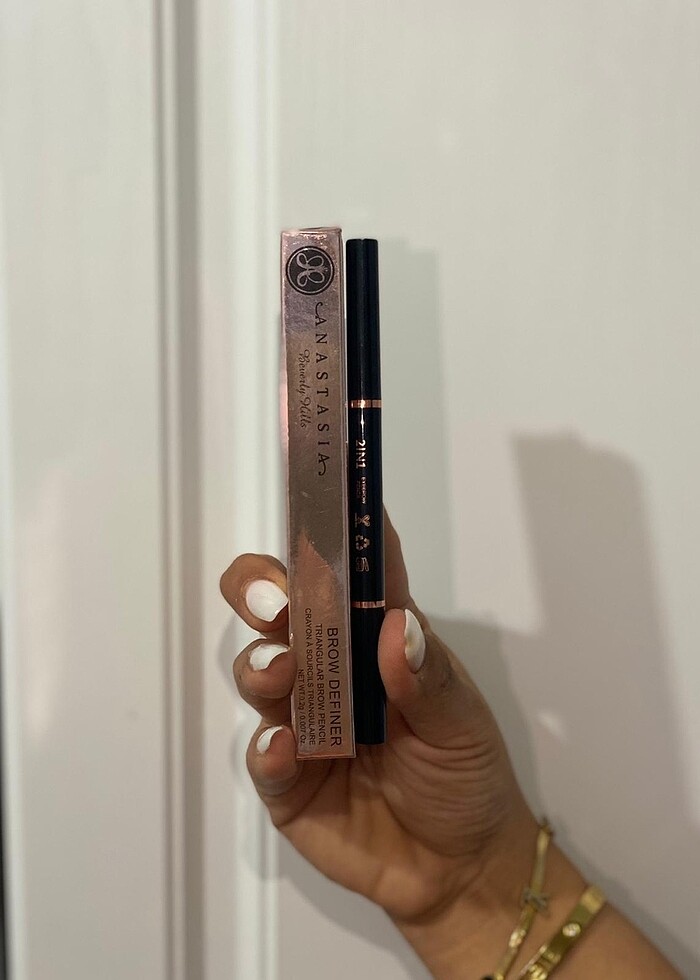 Anastasia kaş kalemi - Görsel 2