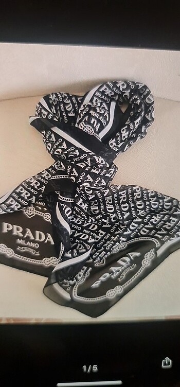 Prada şal