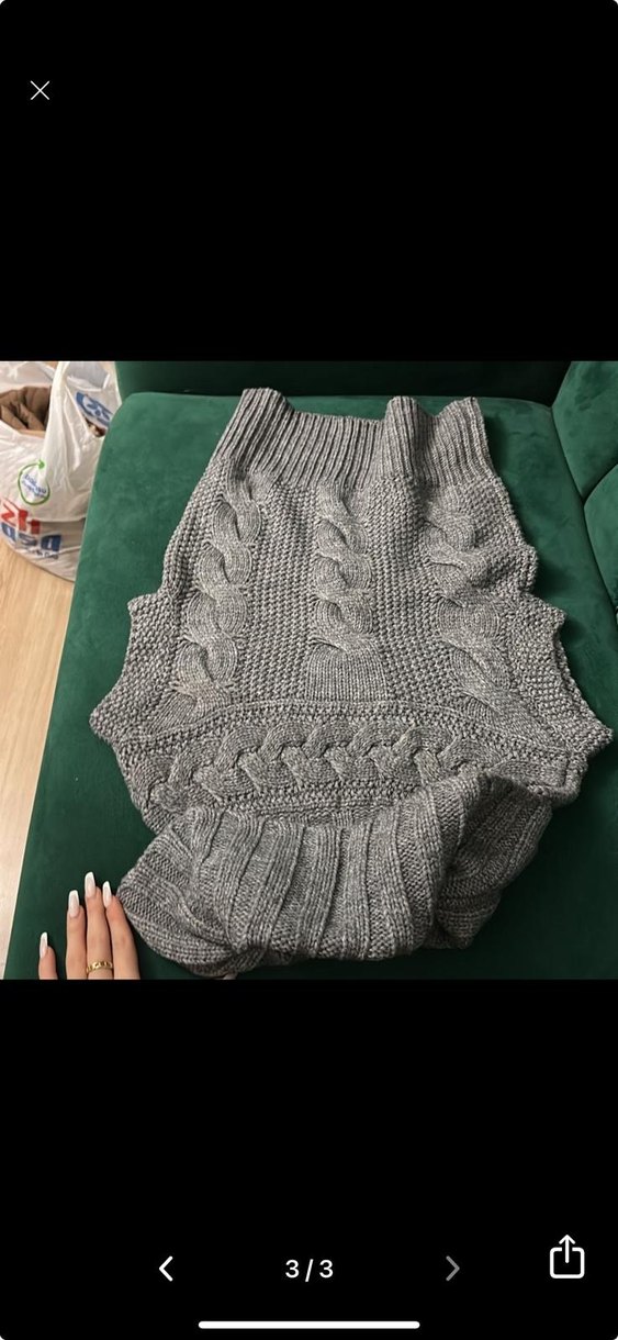 Gri Örgü Boğazlı Kolsuz Kadın Kazak - Görsel 3